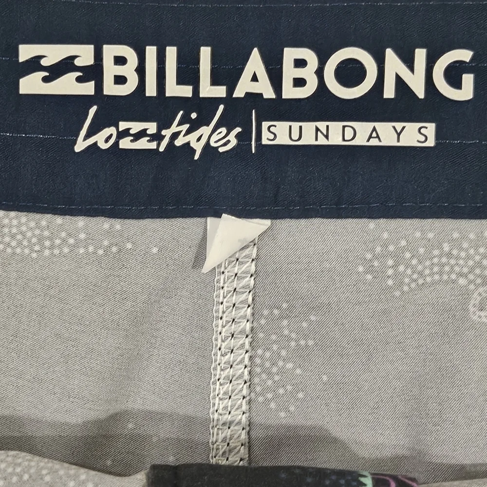 NWOT Billabong Lo Tides Sundays Swim LT Board Shorts - 34x8 - Neon Desert AOP